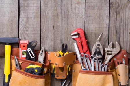 When Should You DIY a Home Improvement Project & When Should You Hire a Contractor?