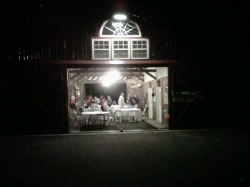 Kentucky Farms and Barns Make the Best Places to Party!