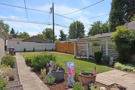 213 Willamette Ave., Medford, Oregon