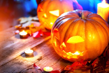 See the Jack O’Lantern Spectacular at Iroquois Park October 25