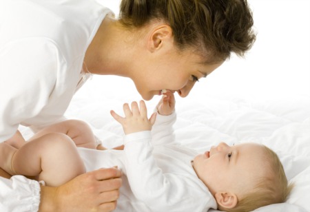 Go to the New Mom’s Group at Bloom Counseling and Wellness Center April 25