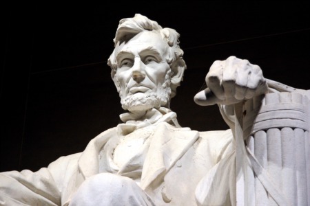 Visit Lincoln at Waterfront Park This April