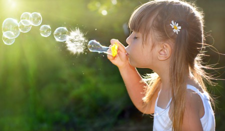 Blow Bubbles in the Park This June