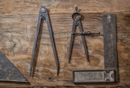 Browse the Summer Antiques Market June 25