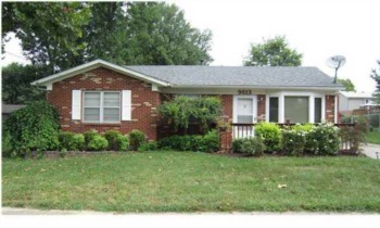 Home for Sale 9613 Walnutwood Way Louisville, Kentucky 40299