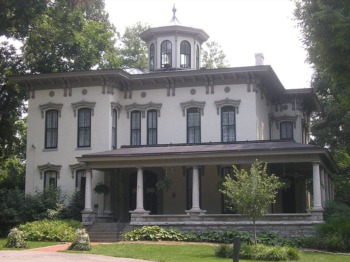 Crescent Hill - A Peaceful Destination in Louisville