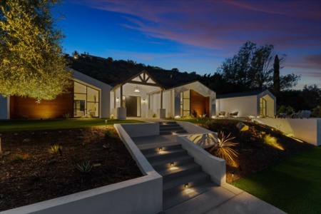 Orange Park Acres Smart Home | 11447 Orange Park Blvd