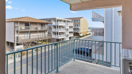 Beach House, Unit 301 | Ocean City, Maryland | Atlantic Shores Sotheby’s International Realty