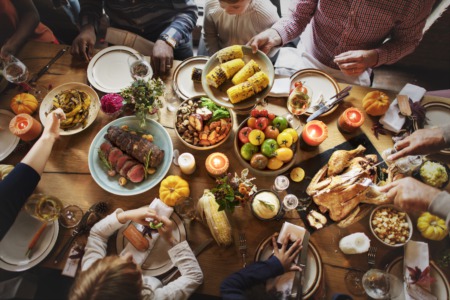 7 Stress-Free Hosting Tips for Thanksgiving
