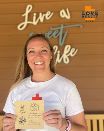 Business Spotlight: Elevate Your Wellness with PureHealing Resonance By Carmella in Kanab