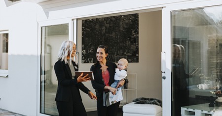 What Experts Are Saying About the 2023 Housing Market