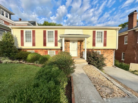 2313 Carter Rd, Roanoke VA 24015