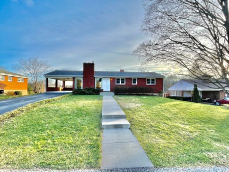 4504 Fontaine Drive, Roanoke 24018 - New on the Market