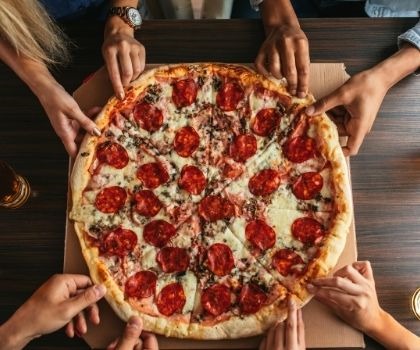 11 Best Pizza Places in Oregon