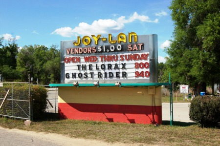 Drive- In Movies Make a Comeback