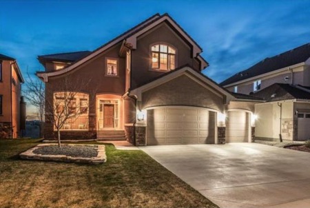 413 Tuscany Estates in Calgary Offers Stunning Mountain Views, Upscale Features 
