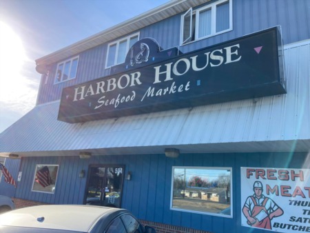 One of Delaware's Best Seafood Markets is Just a Short Drive From Rehoboth Beach