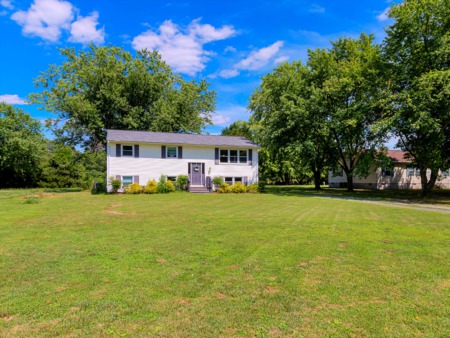 Eco-Friendly Greenwood Area Home Rests on an Acre of Land, With Easy Access to Both Dover and the Delaware Beaches