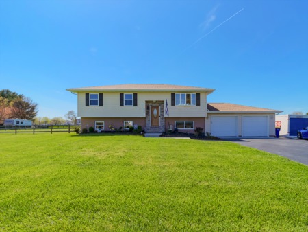 Camden Area Home Features Multiple Upgrades, a Large Building Lot and Plenty of Open Space