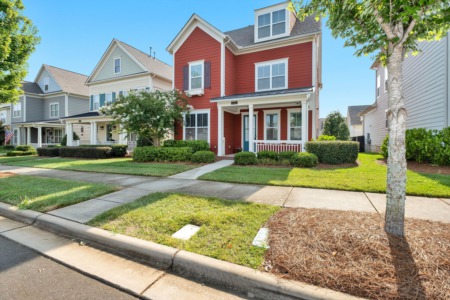 Best Neighborhoods in Cypress, TX with Sidewalks