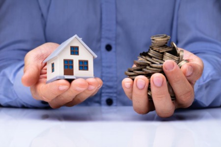HOME SELLING: Marketing a Fixer-Upper in Today's Seller's Market
