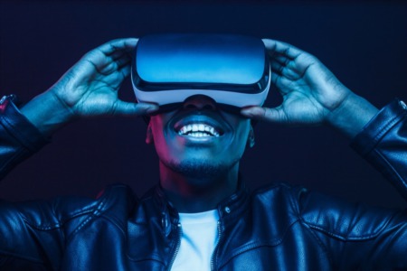 Selling Your Home? What You Need to Know About Virtual Reality