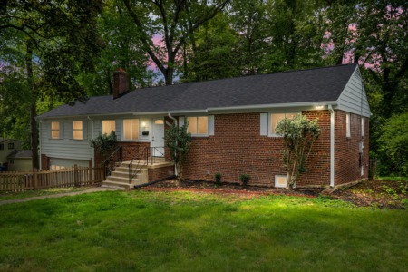 NEW LISTING 3300 Brandy Ct, Falls Church, VA 22042 