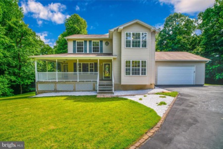 Just Listed - 12149 Wagon Ln, Lusby