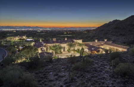 What is causing the Phoenix luxury real estate boom?