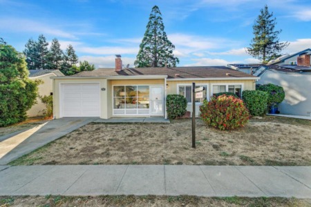 Just SOLD! Endearing residence in the desirable Castro Valley School District!