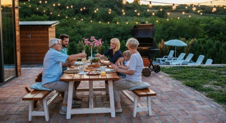Top Reasons Homeowners Are Selling Their Houses Right Now