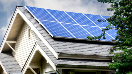 Off-Grid & Grid-Tied Solar Power: What’s the Difference?