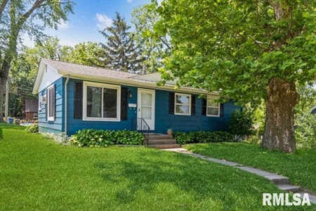 Buy Your Bettendorf Dream House with The Bassford Team