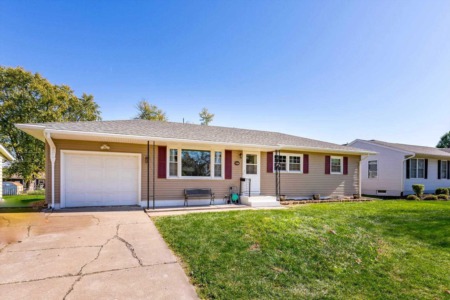 Affordable & Amazing Quad City Homes for Sale