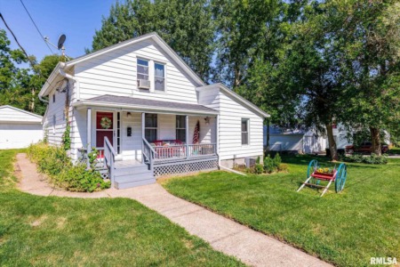Make the Exciting Move to Illinois with The Bassford Team!
