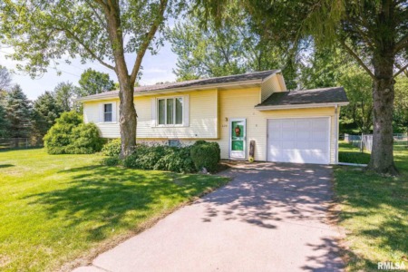 Lovely Labor Day Listings from The Bassford Team