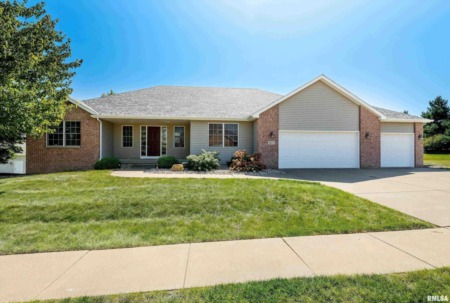 Wake Up With These New Quad City Homes for Sale