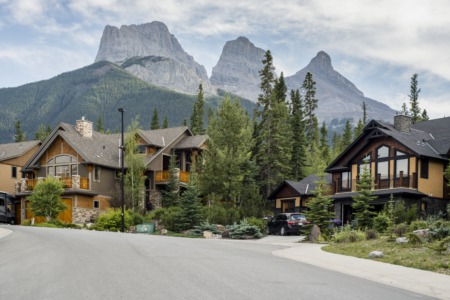 New Three Sisters Development: What Canmore Residents Need To Know 