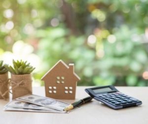 Pros and Cons of a Variable vs. Fixed Mortgage Rate