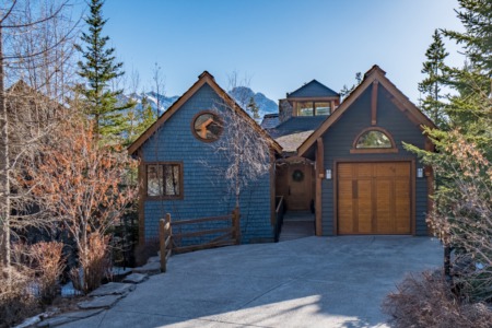 Canmore’s Emerging Luxury Home Market