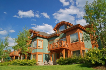 Where to Buy a Luxury Townhome in Breckenridge For Under $1 Million 
