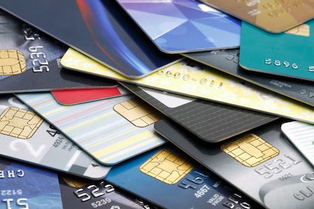 How Credit Cards Differ From Debit Cards