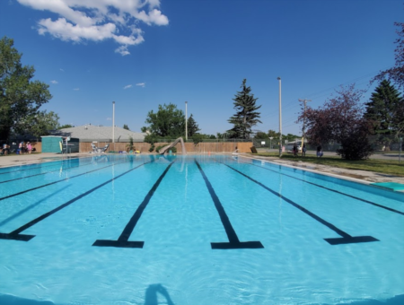 Calgary North East Outdoor Pools