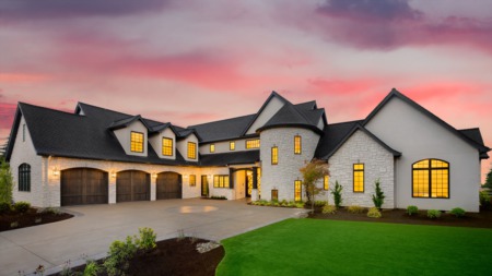 Buying a Luxury Home