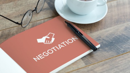 Mastering the Art of Negotiating the Price of a Home
