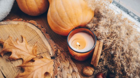 Embracing Cozy Living: Fall Home Decor Trends in Real Estate