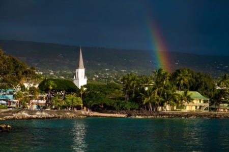 STARGAZERS FIND THE BEST VIEWS ON THE BIG ISLAND