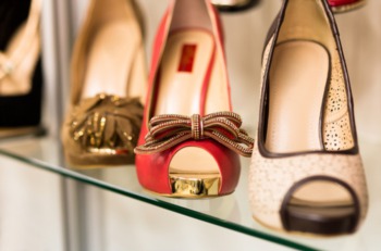 Shop Local 'til You Drop: Indy Clothing Boutiques for Fashionistas