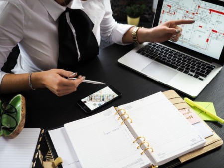 What Are the Self Employed Career Opportunities in Real Estate?