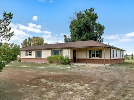 EVERYONE WANTS TO LIVE IN PARKER, COLORADO! NOW YOU CAN FOR ONLY $270,000. TRULY GREAT HUD HOME!